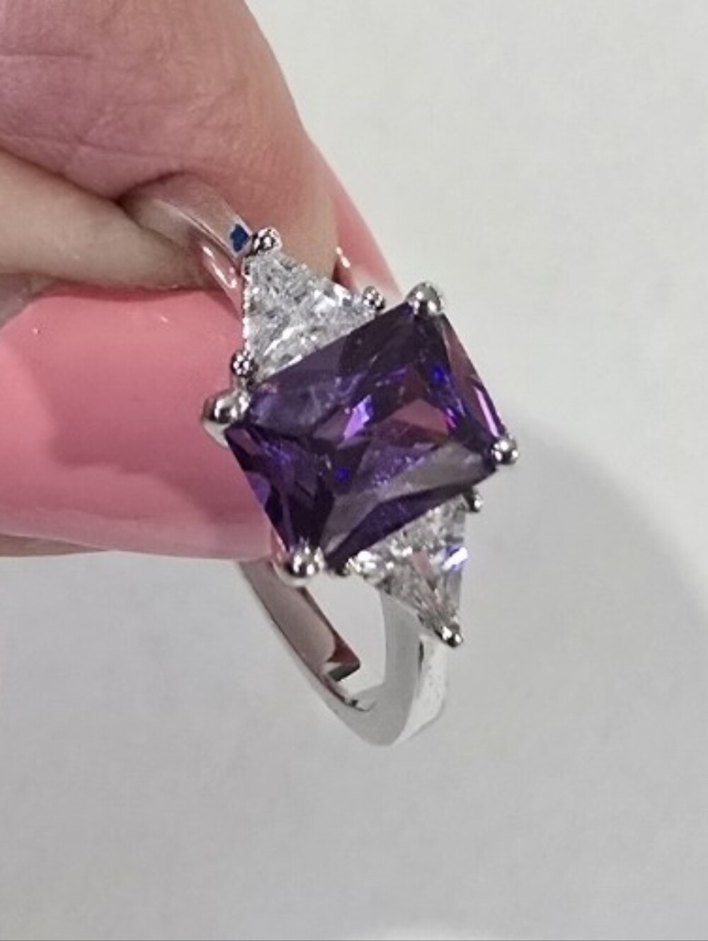 Silver Plated Cocktail Ring Purple Cubic Zirconia size 10 *